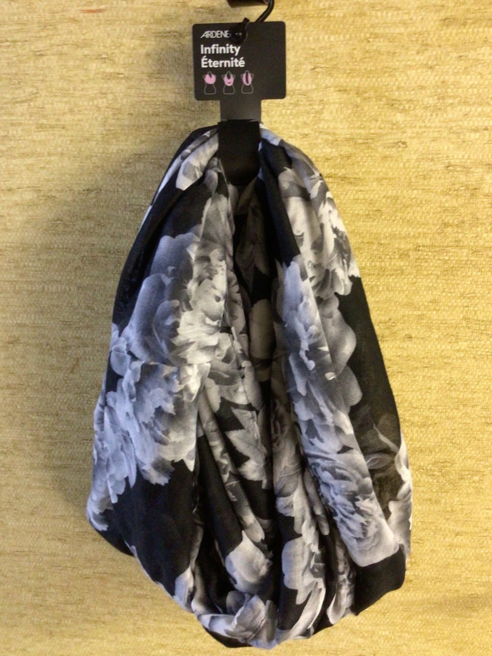 5/$25.00 New with tag ardene infinity scarf shades of grey with floral pattern